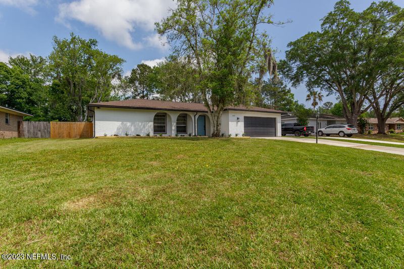 1335 N Chablis Ct, Orange Park, FL 32073
