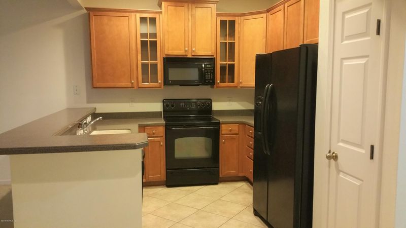 13359 Solar Dr, Jacksonville, FL 32258