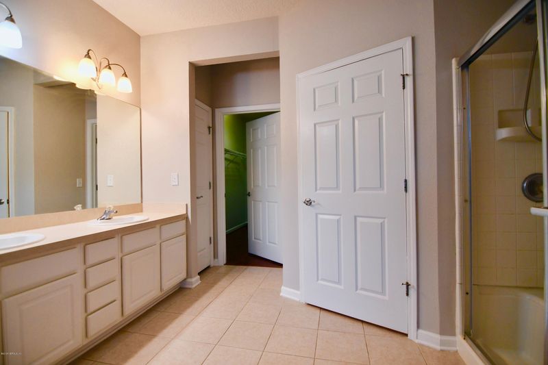 13364 Beach Blvd #1020, Jacksonville, FL 32224