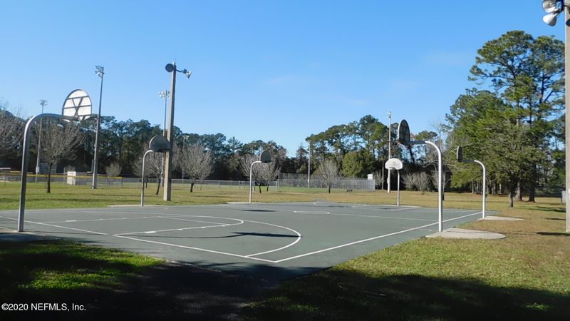 1337 16th St, Jacksonville, FL 32209