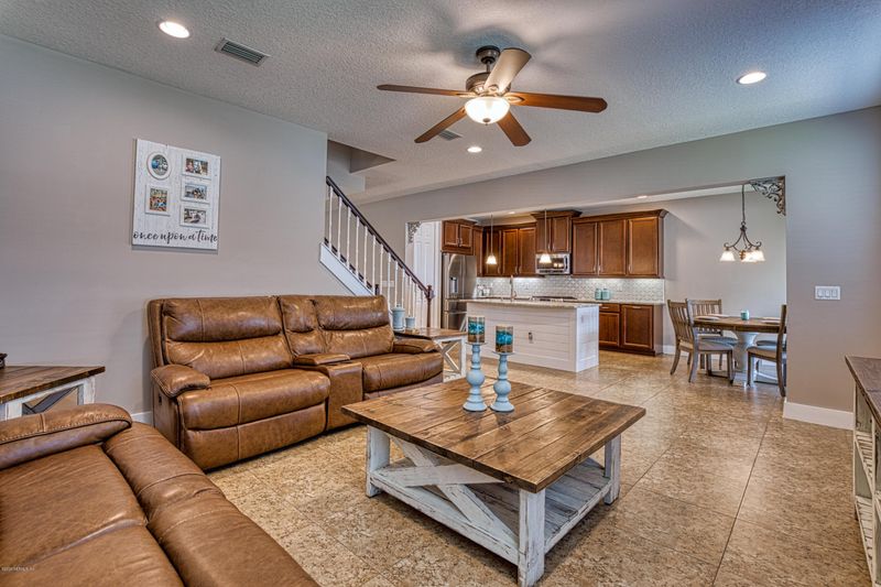 134 Olivette St, St Johns, FL 32259