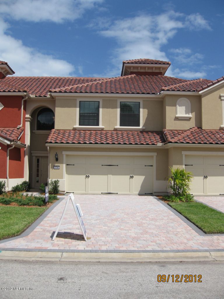 13407 Isla Vista Dr #27B, Jacksonville, FL 32224