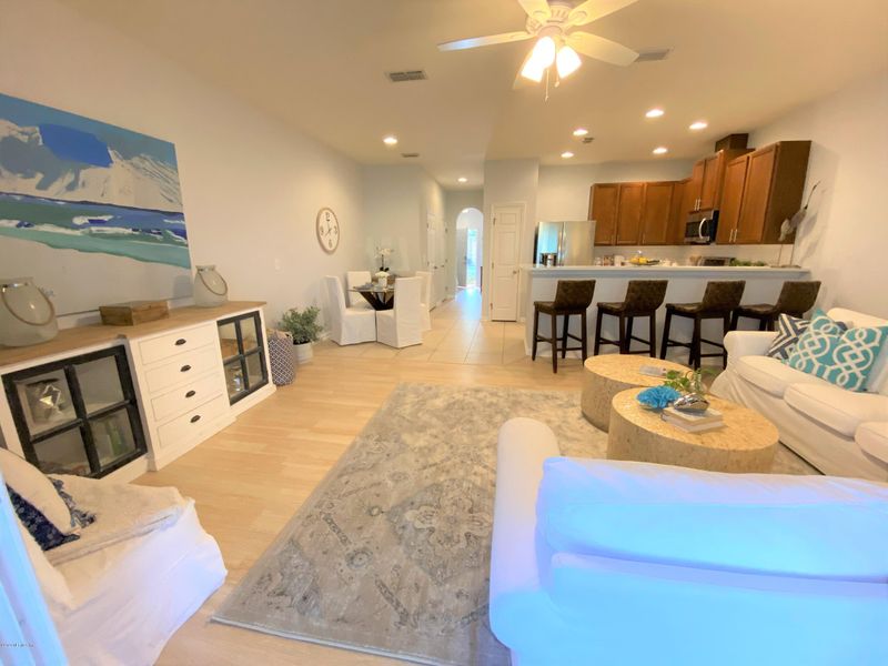 13420 Ocean Mist Dr, Jacksonville, FL 32258