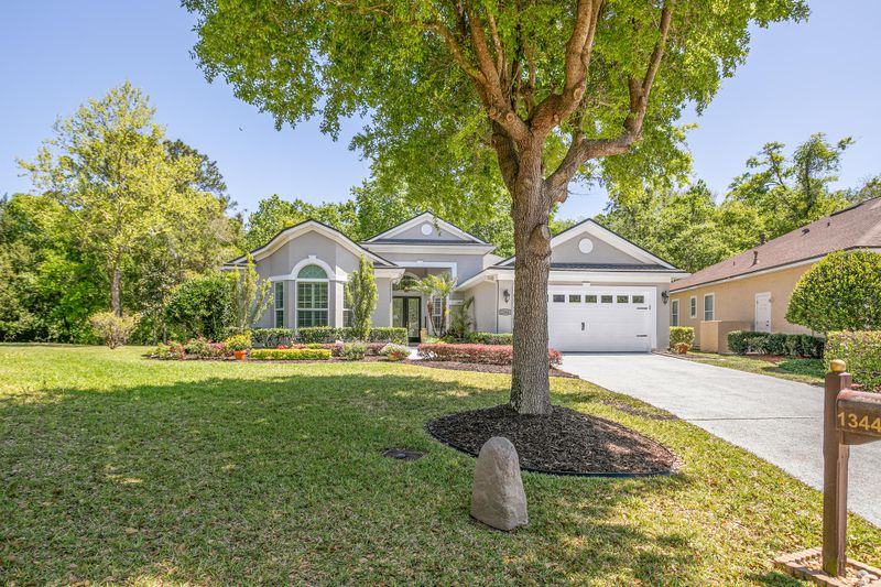 1344 Barrington Cir, St Augustine, FL 32092
