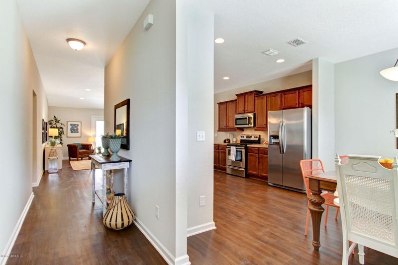 13485 Foxwood Height Cir E, Jacksonville, FL 32226