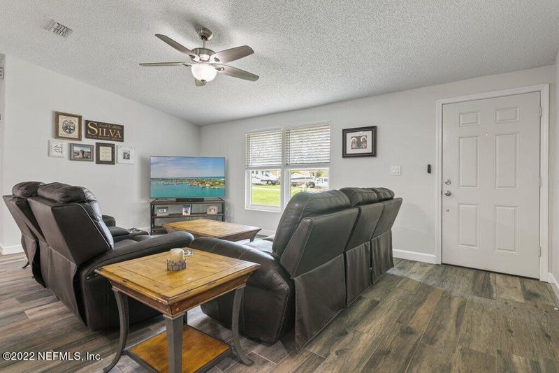 1349 Bee St N, Orange Park, FL 32065