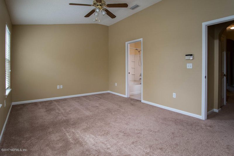 13492 Pavilion Ct, Jacksonville, FL 32258