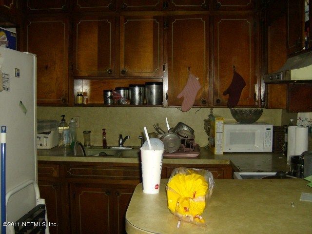 135 44th St W, Jacksonville, FL 32208