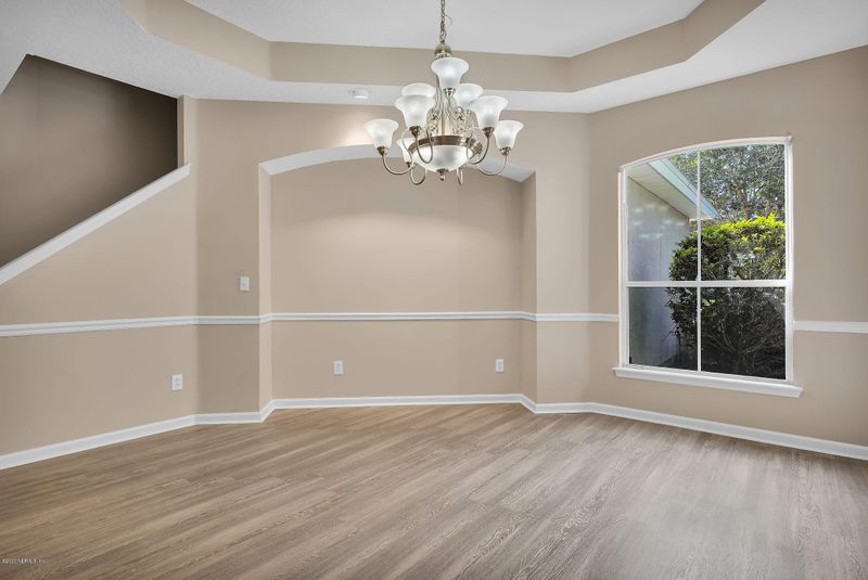 135 Lige Branch Ln, Jacksonville, FL 32259