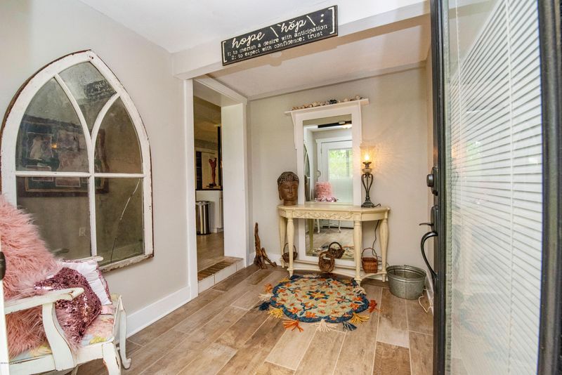 135 Menendez Rd, St Augustine, FL 32080