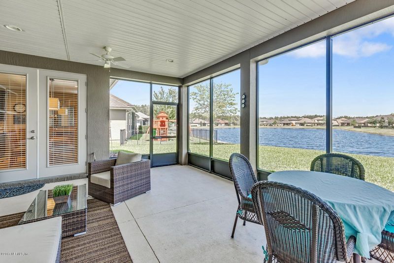 135 Rockcreek Dr, St Johns, FL 32259