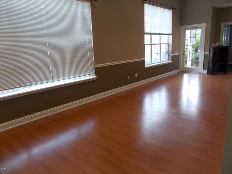 13500 Sutton Park Dr #403, Jacksonville, FL 32224