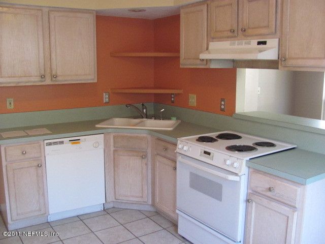 13541 Valbuena Ct, Jacksonville, FL 32224