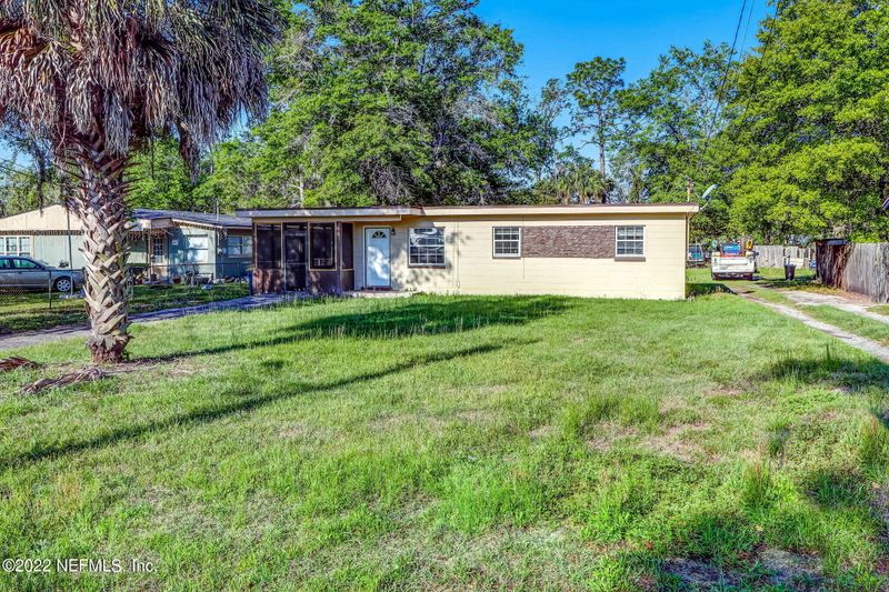 13544 Gillespie Ave, Jacksonville, FL 32218
