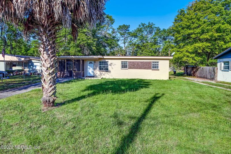 13544 Gillespie Ave, Jacksonville, FL 32218