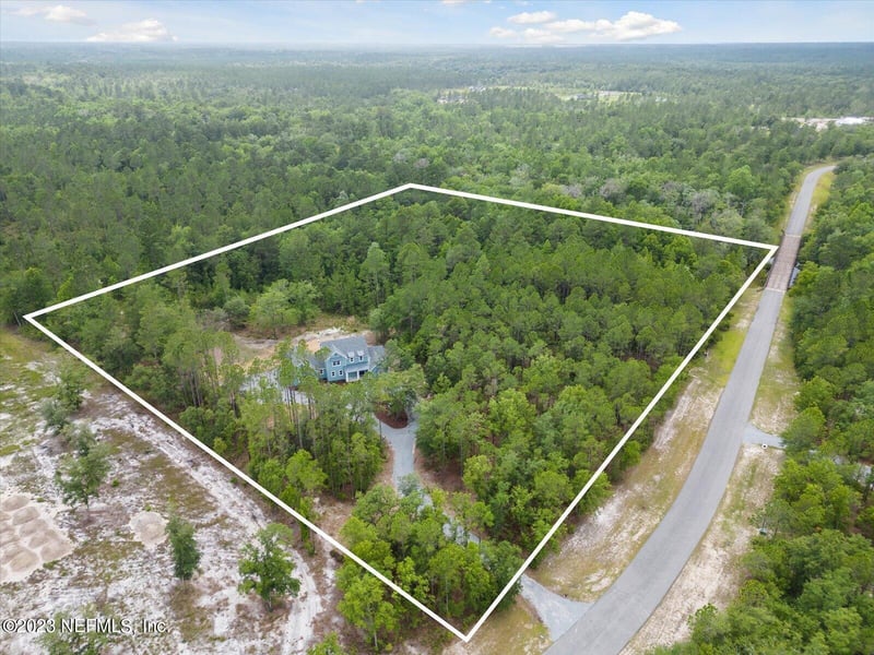 13544 Settindown Dr, Bryceville, FL 32009