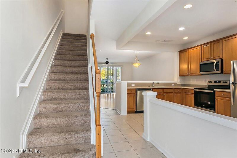 13544 Stone Pond Dr, Jacksonville, FL 32224