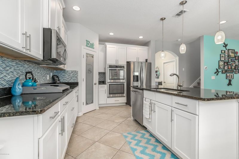 1356 Nochaway Dr, St Augustine, FL 32092
