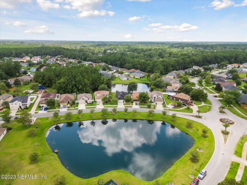 13574 Devan Lee Dr E, Jacksonville, FL 32226