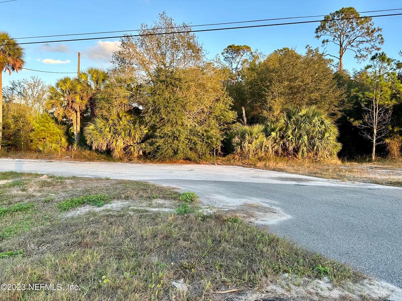 1359 Us 301, Lawtey, FL 32058
