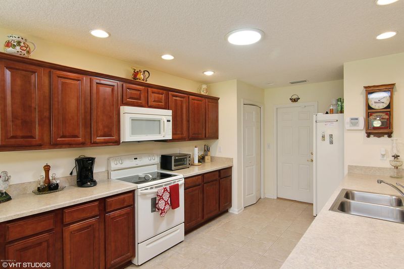 13599 Saddleback Trl, Jacksonville, FL 32220