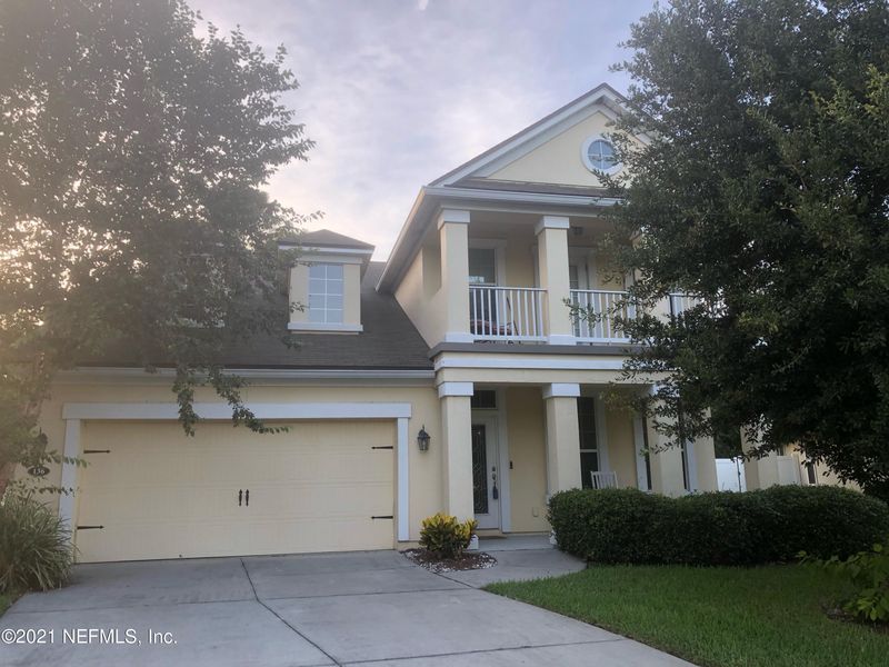 136 Auburn Oaks Rd E, Jacksonville, FL 32218