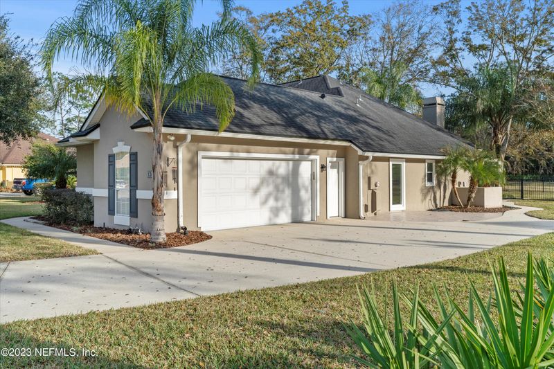 136 Cattail Cir, St Johns, FL 32259