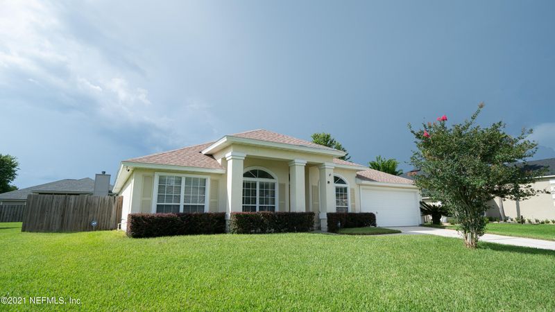 1363 Haden Ln, Jacksonville, FL 32218