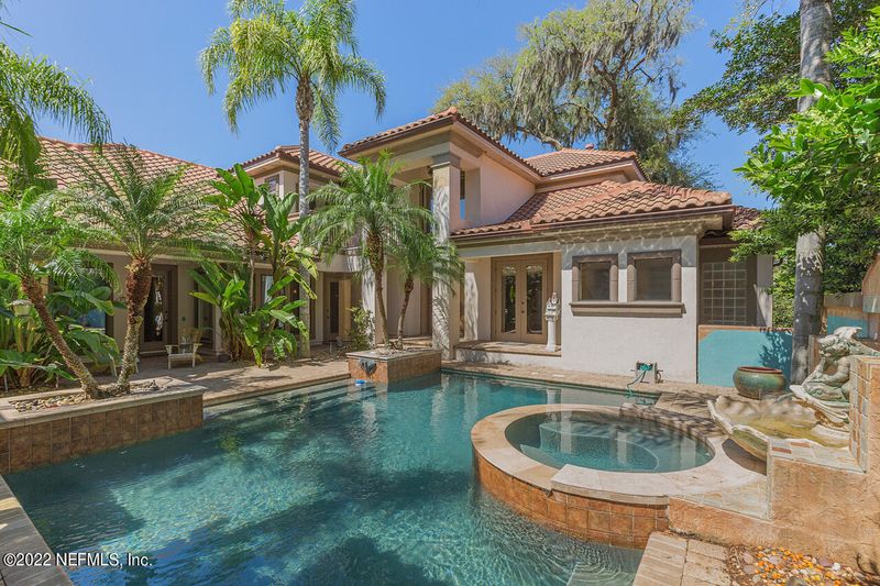 13639 Queens Harbor Blvd, Jacksonville, FL 32225