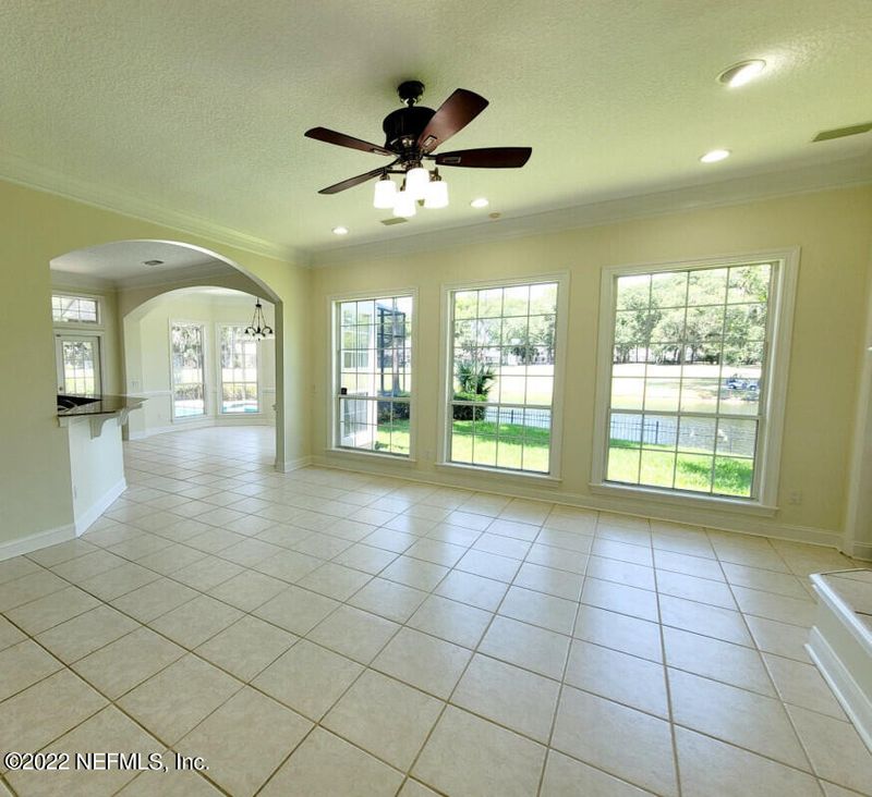 13649 Marsh Harbor Dr N, Jacksonville, FL 32225