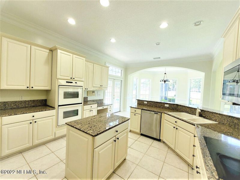 13649 Marsh Harbor Dr N, Jacksonville, FL 32225