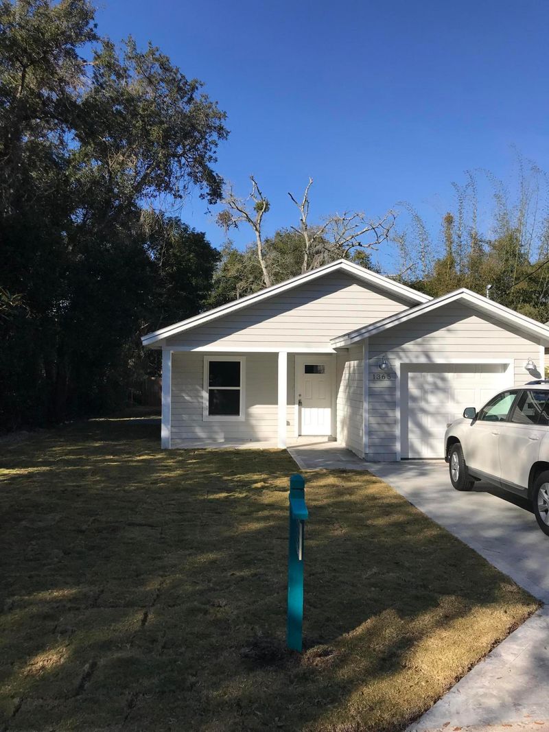 1365 Mattie St, St Augustine, FL 32084