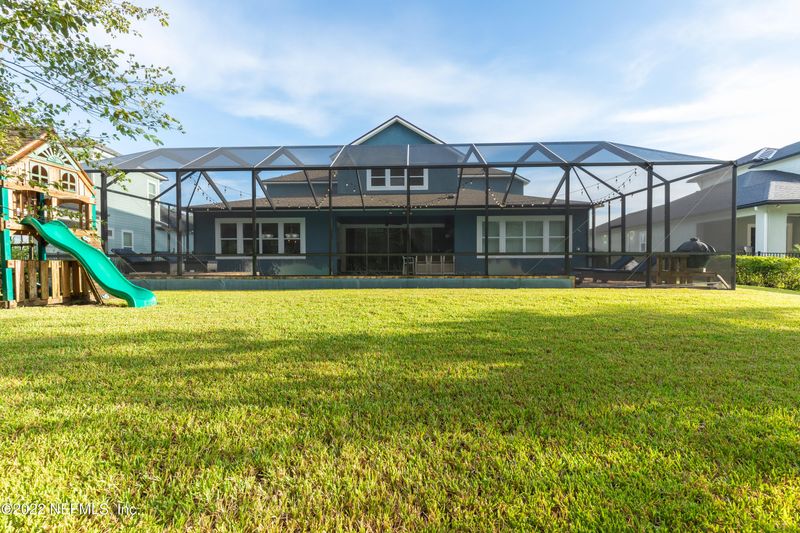 137 Blue Sky Dr, St Johns, FL 32259