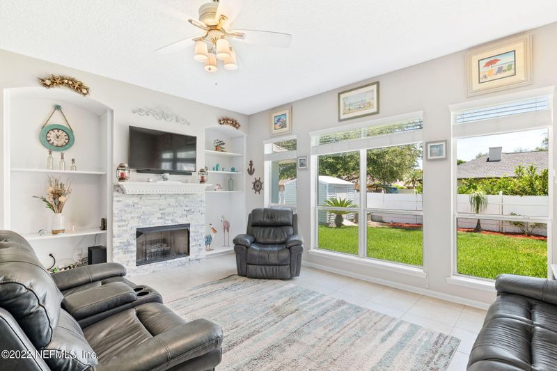 137 Hondo Dr, St Augustine, FL 32086