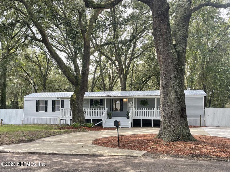 13712 Coman Rd, Jacksonville, FL 32218