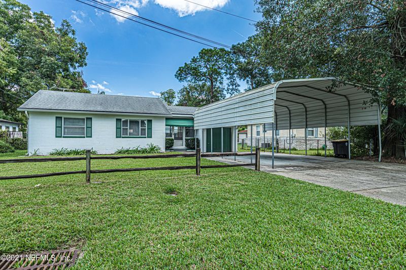 1373 Dakar St, Jacksonville, FL 32205