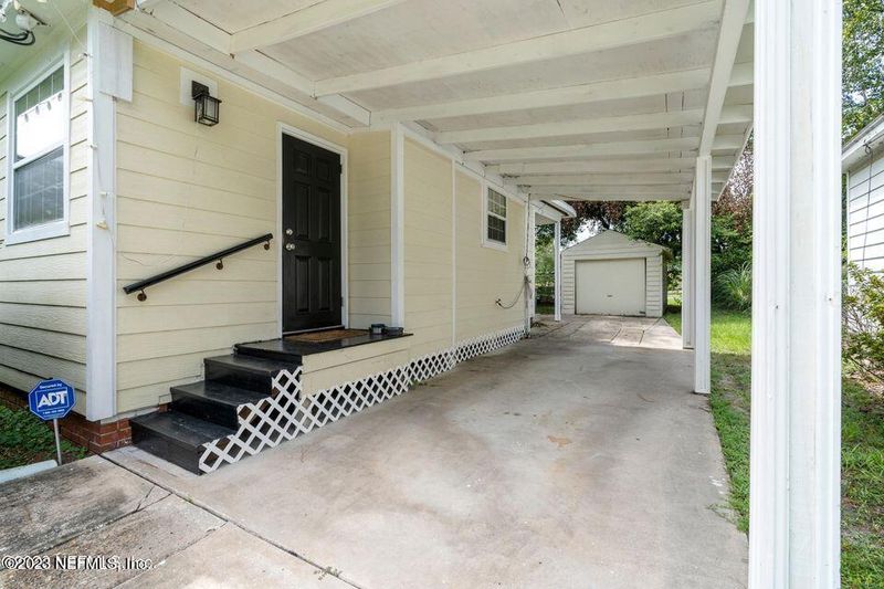 1376 Macarthur St, Jacksonville, FL 32205