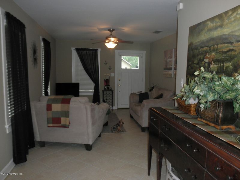 1377 Dancy St, Jacksonville, FL 32205