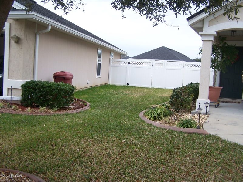 1379 Bitterberry Dr, Orange Park, FL 32065