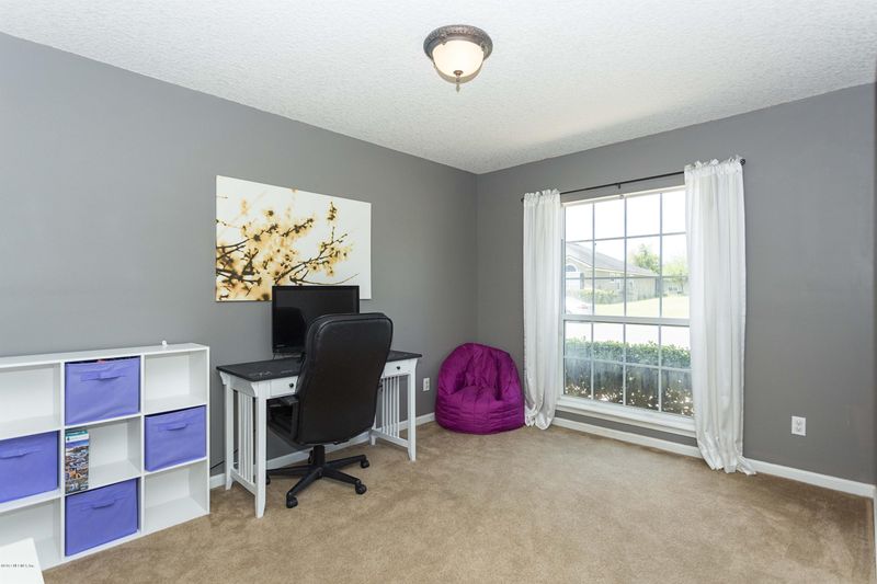 1379 Samantha Cir E, Jacksonville, FL 32218