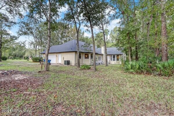 1381 Crystal Sands Dr, Jacksonville, FL 32218