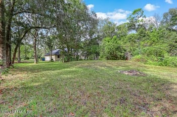 1381 Crystal Sands Dr, Jacksonville, FL 32218