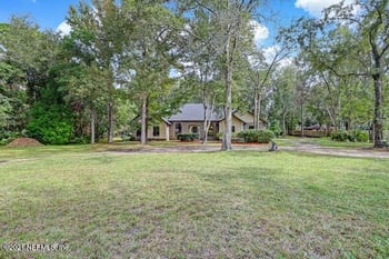 1381 Crystal Sands Dr, Jacksonville, FL 32218