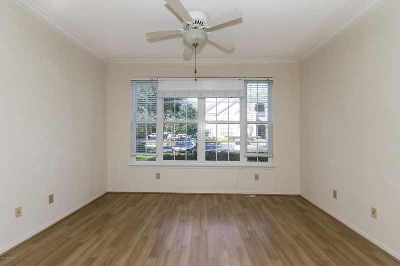 13810 Sutton Park Dr N #111, Jacksonville, FL 32224