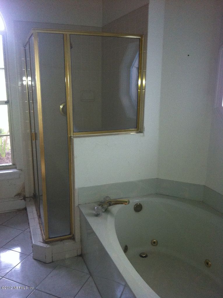 13865 Athens Dr, Jacksonville, FL 32223