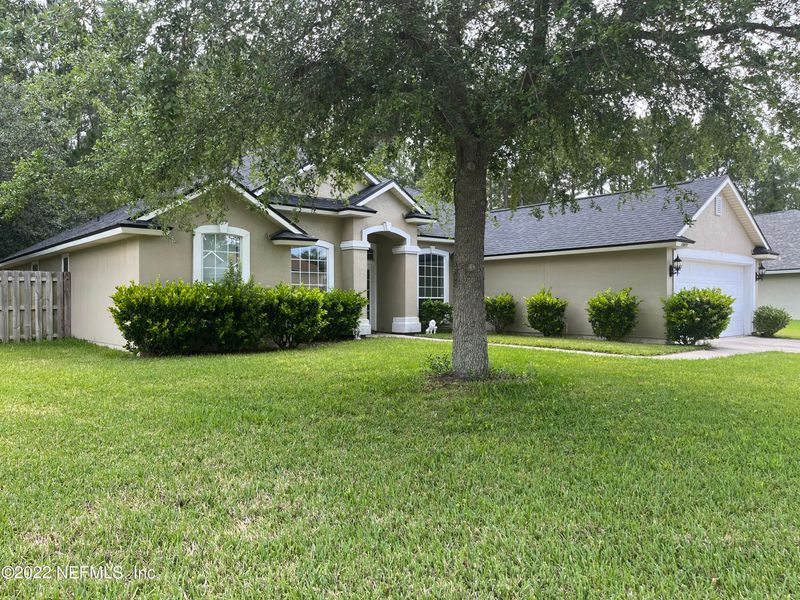 13871 Fish Eagle Dr W, Jacksonville, FL 32226