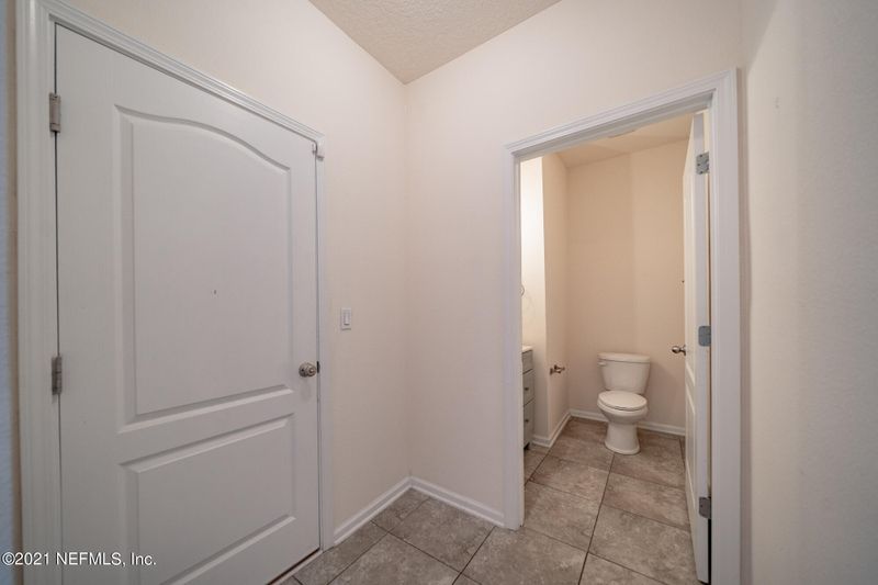 139 Servia Dr, St Johns, FL 32259