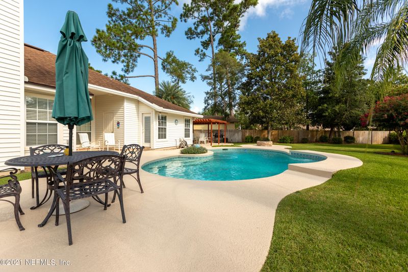 1390 Bow Ln, Fleming Island, FL 32003