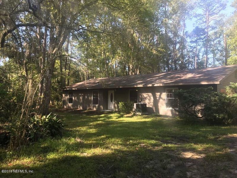 1392 Long Bay Rd, Middleburg, FL 32068