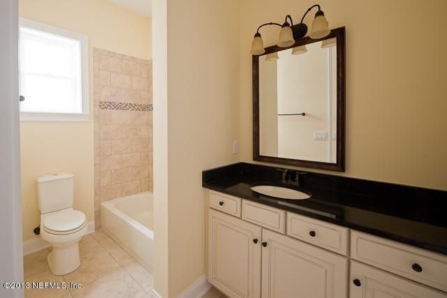 1398 Sunset View Ln, Jacksonville, FL 32207
